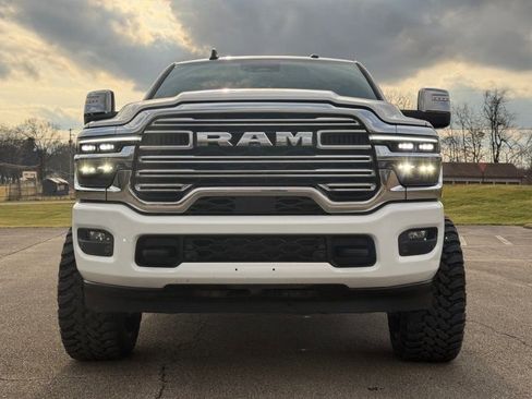 Used 2025 RAM 2500 Laramie image 2