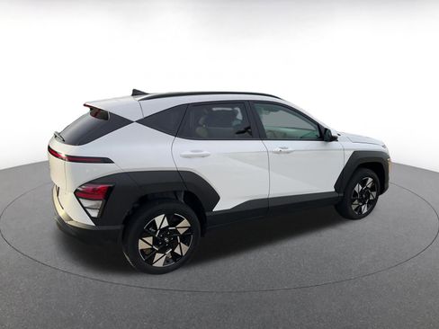 Used 2025 Hyundai Kona SEL image 15