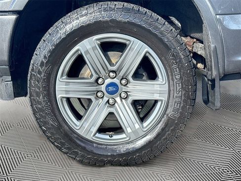 Used 2019 Ford F150 Lariat w/ Equipment Group 502A Luxury image 34