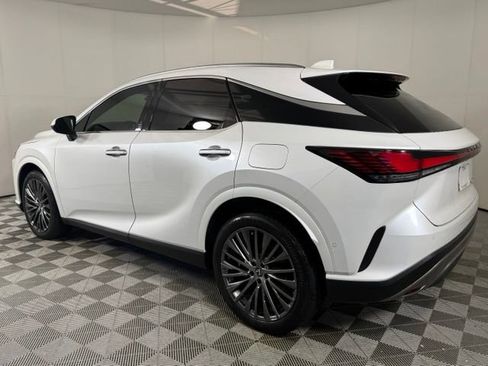 Used 2023 Lexus RX 350 w/ Accessory Package (2T) AWD/4WD image 4