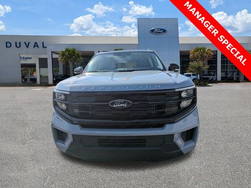 New 2025 Ford Expedition Max Active image 8