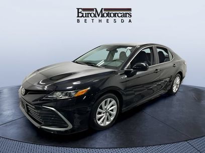 Used 2021 Toyota Camry LE w/ Carpet Mat Package (TMS)