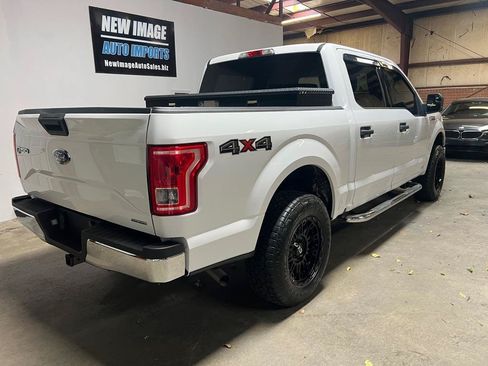 Used 2015 Ford F150 XLT AWD/4WD image 4