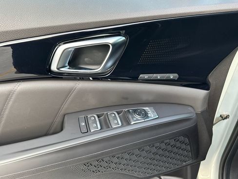 New 2026 Kia Carnival SX Prestige FWD image 15