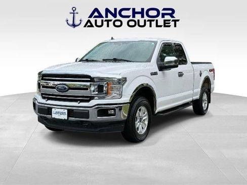 Used 2020 Ford F150 XLT w/ Trailer Tow Package AWD/4WD image 4
