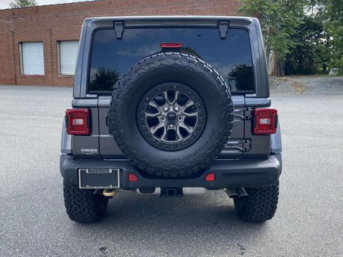 Used 2022 Jeep Wrangler Unlimited Rubicon w/ Trailer Tow Package image 7