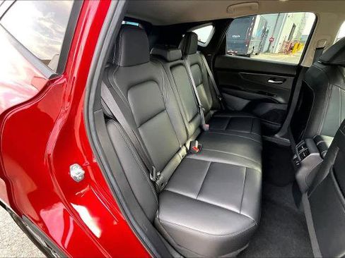 Certified 2025 Nissan Murano SV image 19