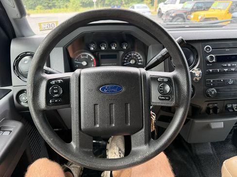 Used 2014 Ford F350 XL w/ Power Equipment Group AWD/4WD image 38