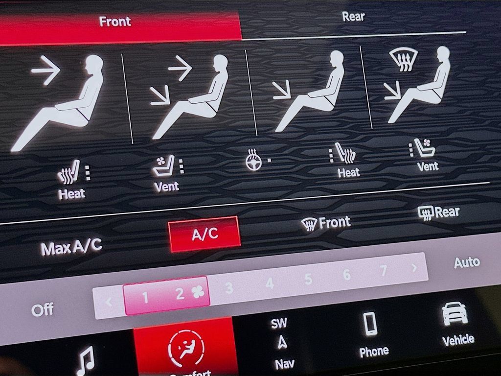 Certified 2025 Dodge Durango R/T AWD/4WD image 32
