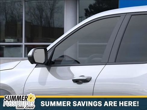 New 2026 Chevrolet Equinox LT w/ Safety and Technology Package FWD image 12
