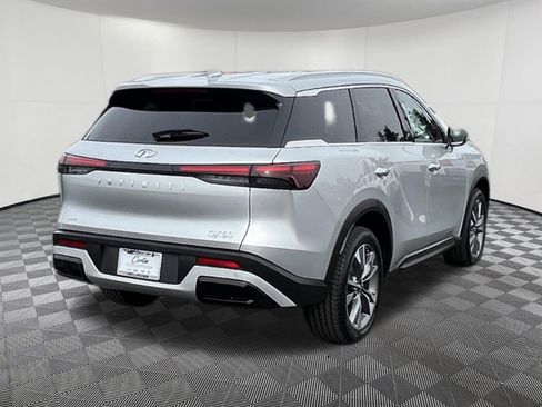 Used 2023 INFINITI QX60 Luxe image 6