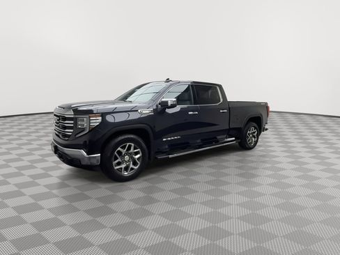 Certified 2023 GMC Sierra 1500 SLT w/ SLT Premium Package image 40