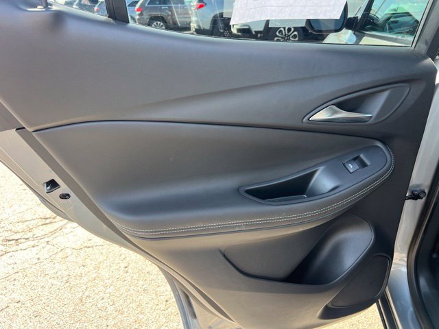 Used 2024 Buick Encore GX Preferred AWD/4WD image 16