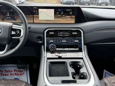 New 2026 Nissan Armada Platinum image 27