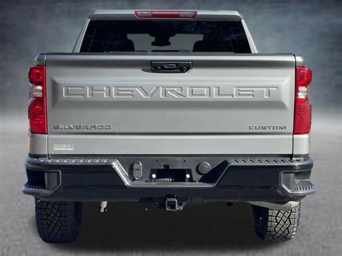 New 2026 Chevrolet Silverado 1500 Custom Trail Boss AWD/4WD image 19