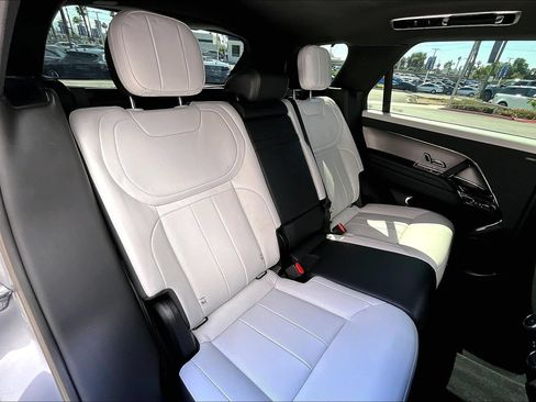 Certified 2025 Land Rover Range Rover Sport Dynamic SE AWD/4WD image 27