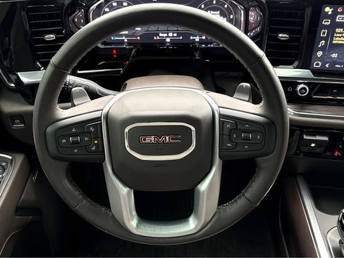 Used 2024 GMC Sierra 1500 SLT w/ SLT Premium Plus Package image 13