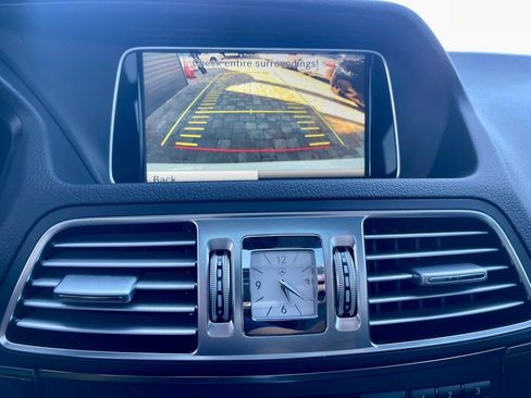 Used 2014 Mercedes-Benz E 350 4MATIC Coupe image 17