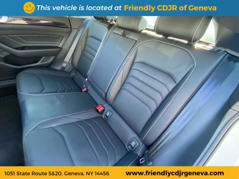 Used 2023 Volkswagen Arteon SEL Premium image 12