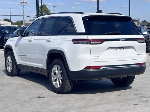 Used 2023 Jeep Grand Cherokee Limited w/ Trailer Tow Prep Group (B) image 3