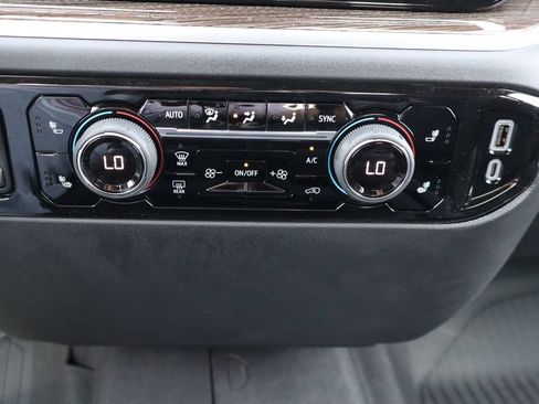 New 2026 Chevrolet Silverado 3500 LT w/ All Star Edition AWD/4WD image 12
