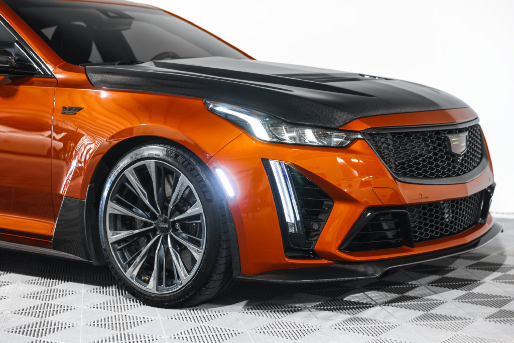 Used 2022 Cadillac CT5 V Blackwing w/ Carbon Fiber Package 2 RWD image 6