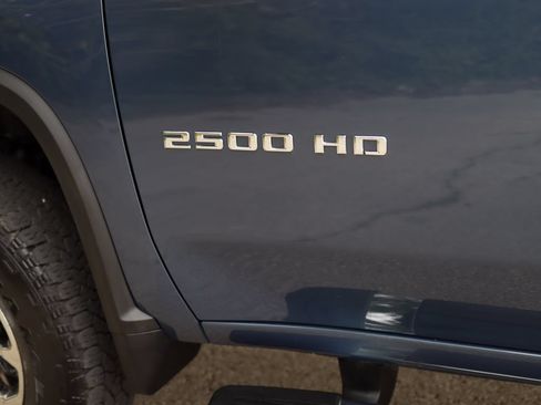Used 2026 Chevrolet Silverado 2500 LTZ w/ LTZ Plus Package AWD/4WD image 39