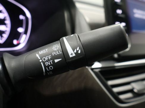 Used 2019 Honda Accord EX image 39