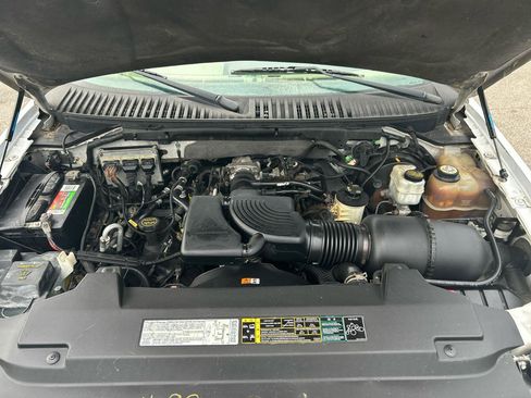 Used 2003 Ford Expedition Eddie Bauer AWD/4WD image 32