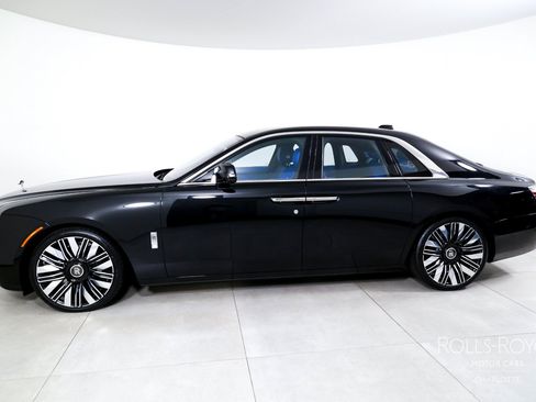 New 2027 Rolls-Royce Ghost AWD/4WD image 3