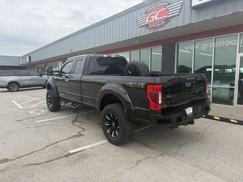 Used 2022 Ford F350 XLT w/ XLT Premium Package image 4