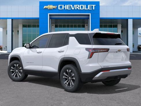New 2026 Chevrolet Equinox LT FWD image 3