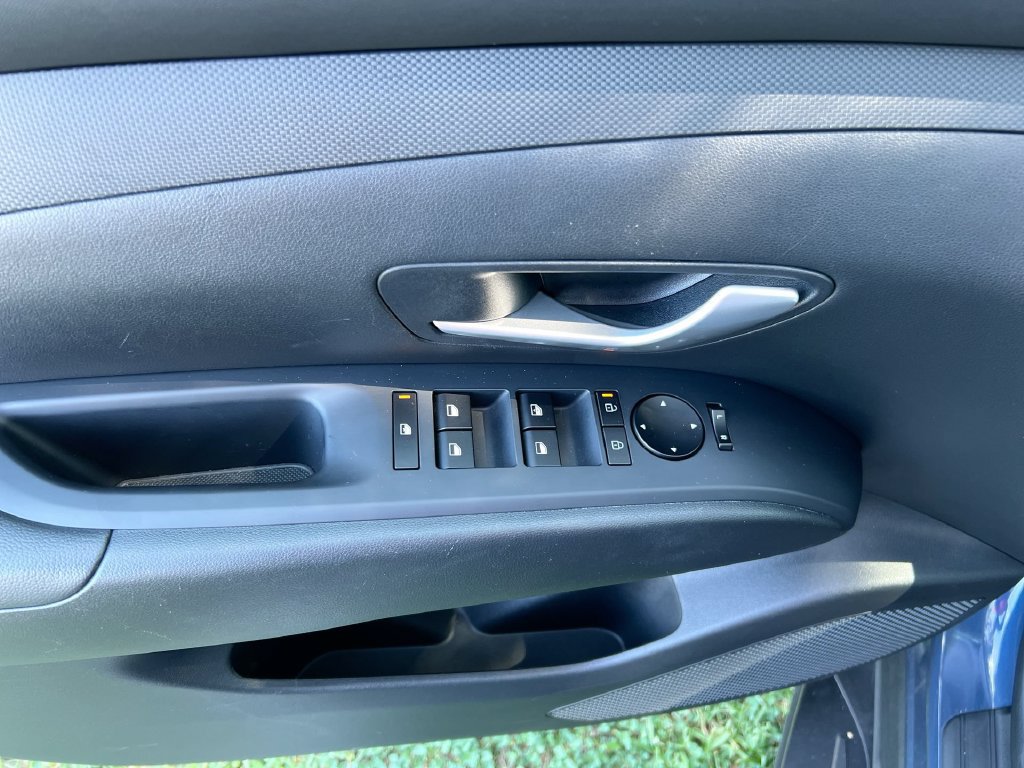 Used 2026 Hyundai Tucson SE FWD image 15