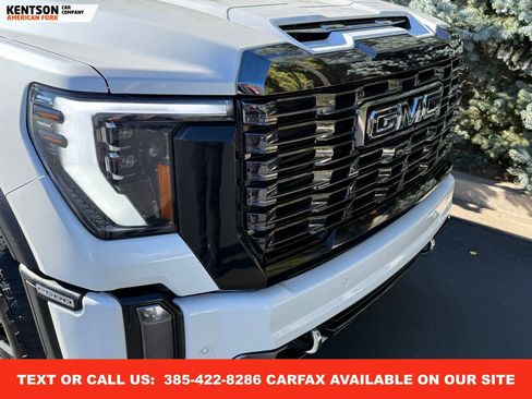 Used 2024 GMC Sierra 2500 Denali Ultimate image 15