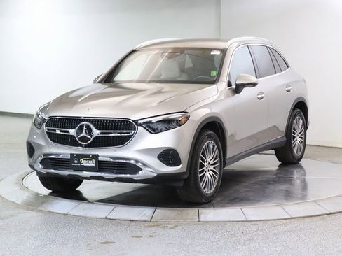 Used 2024 Mercedes-Benz GLC 300 4MATIC image 15