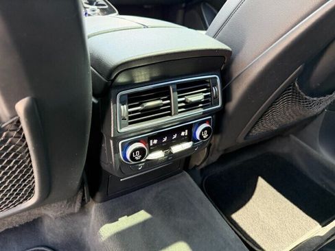 Used 2017 Audi Q7 3.0T Prestige AWD/4WD image 27