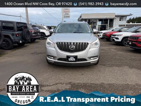 Used 2014 Buick Enclave Leather w/ Trailering Provision Package FWD image 2