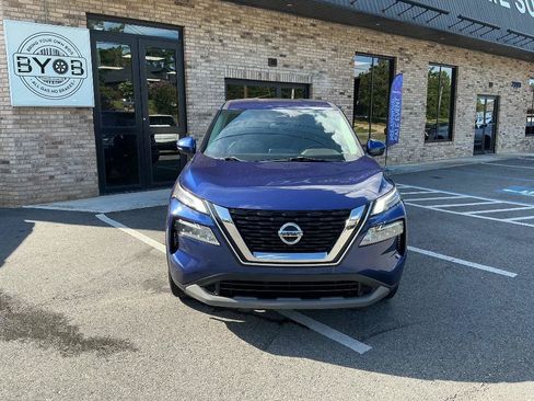Used 2021 Nissan Rogue SV FWD image 9