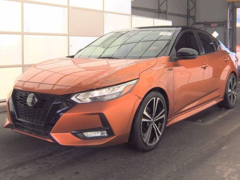 Used 2023 Nissan Sentra SR w/ Electronics Package FWD image 17