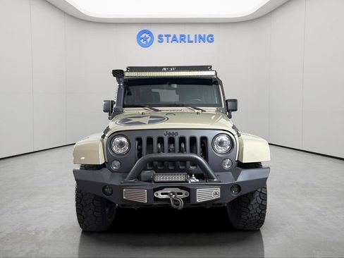 Used 2018 Jeep Wrangler Sport AWD/4WD image 16