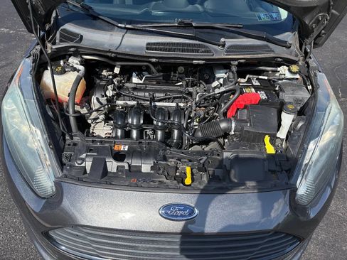 Used 2016 Ford Fiesta SE w/ SE Black Package image 15