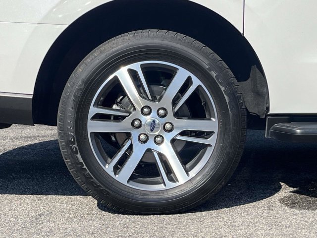 Used 2024 Ford Expedition Max XLT RWD image 11