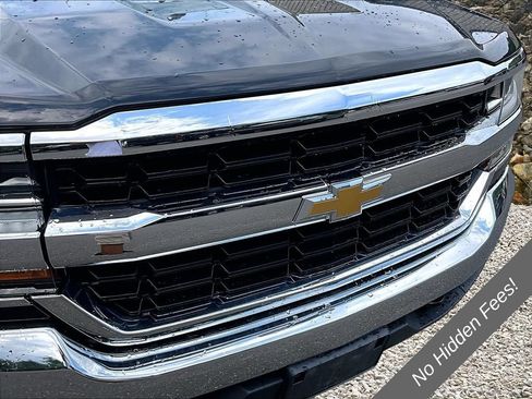 Used 2018 Chevrolet Silverado 1500 LT w/ All Star Edition AWD/4WD image 25