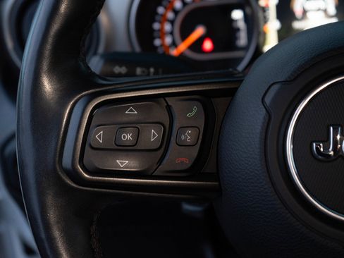 Used 2018 Jeep Wrangler Unlimited Sport S image 21