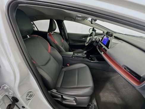 Used 2024 Toyota Prius Prime image 27