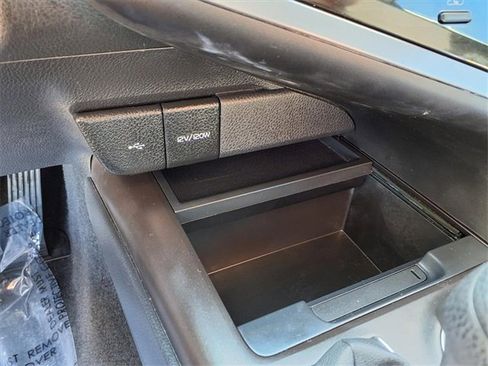 Used 2024 Toyota Camry LE image 20