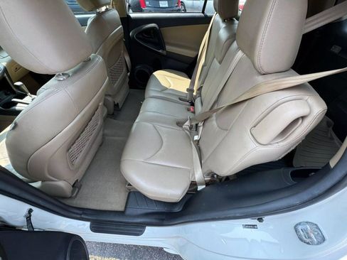 Used 2012 Toyota RAV4 Limited image 16