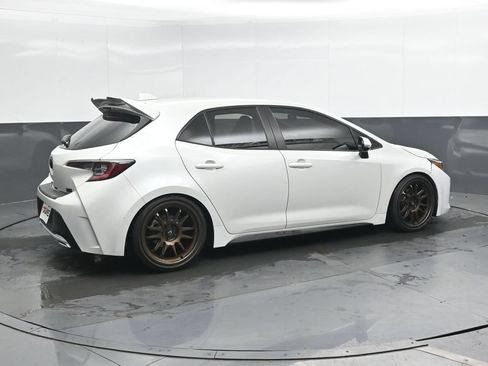 Used 2021 Toyota Corolla XSE w/ Blackout Package (TMS) FWD image 2