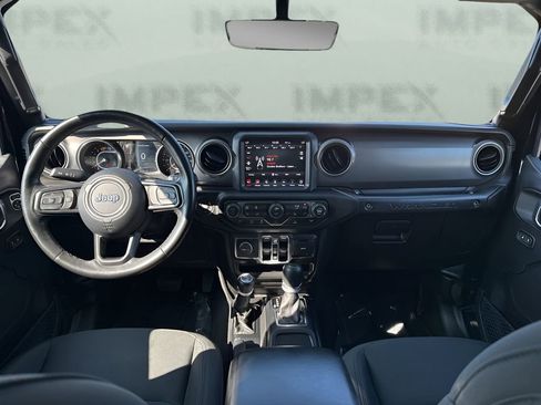 Used 2021 Jeep Wrangler Unlimited Sport image 11