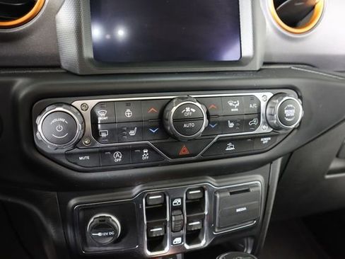 Used 2022 Jeep Gladiator Mojave w/ LED Lighting Group image 51